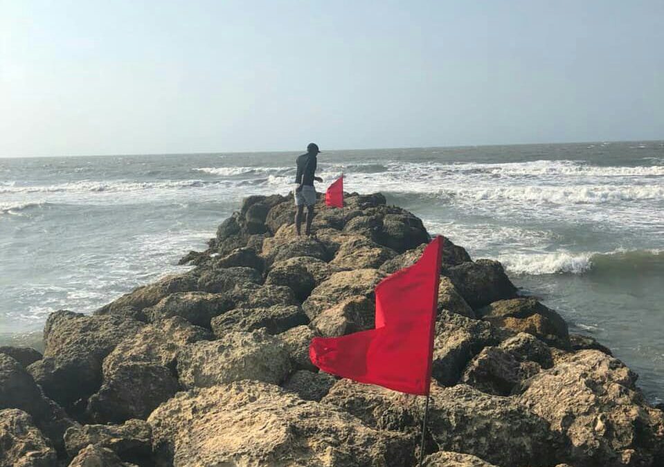 Refuerzan medidas de prevención para bañistas en playas