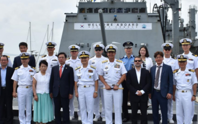 Buques Surcoreanos arriban a Cartagena