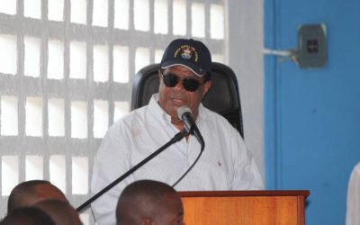 Alcalde anuncia inversión para evitar erosión en Tierra Bomba