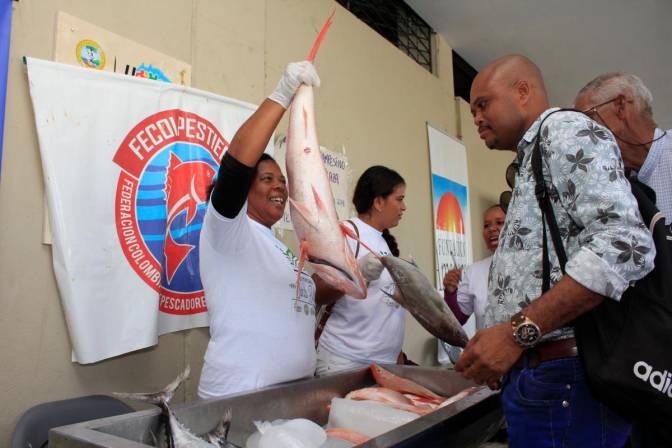 Santa Rita Plaza tuvo su primer mercado campesino